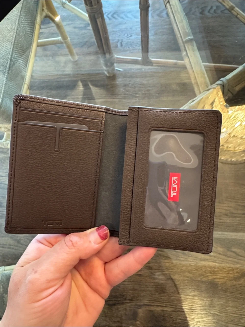 Tumi nassau slg gusseted card case dark brown textured